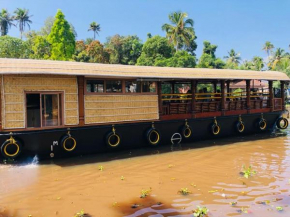 Kailasam Cruise houseboats